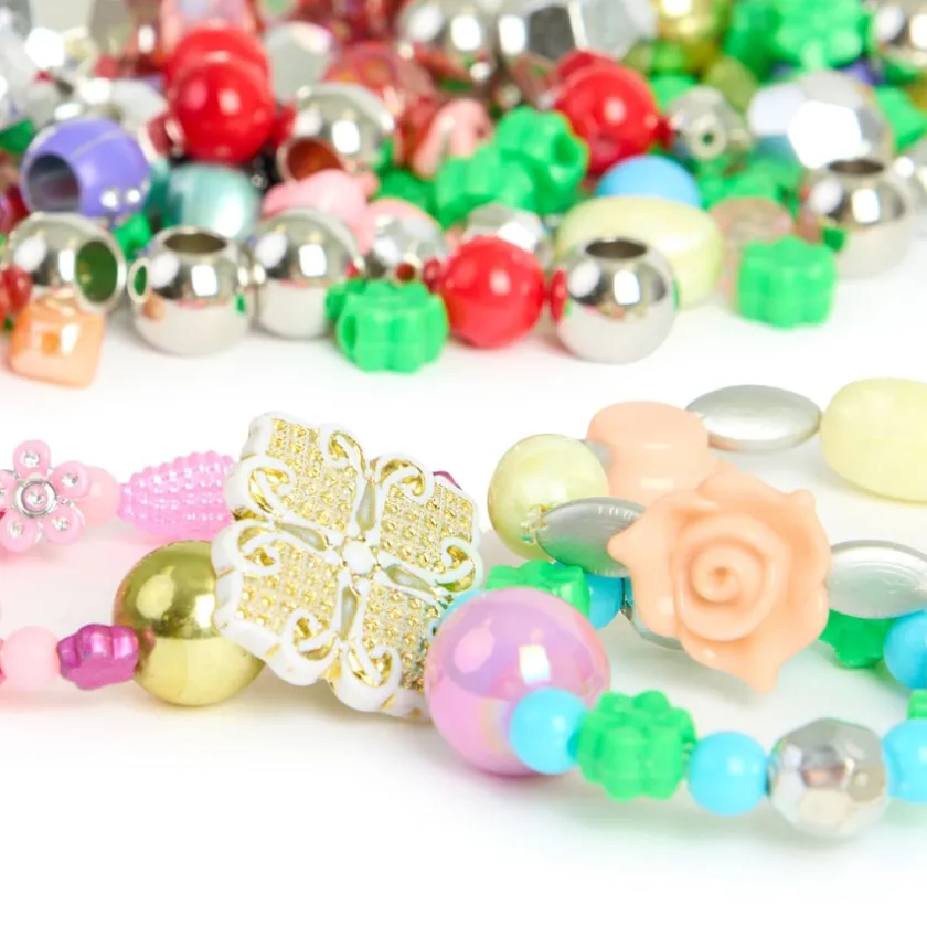 TTS 3kg Box Of Assorted Plastic Beads New