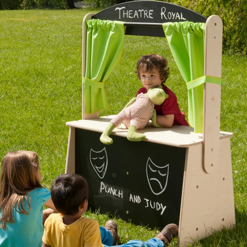 TTS Millhouse Outdoor Role Play Shop & Theatre Best